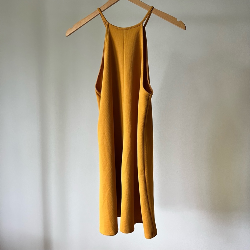 2/20$ Forever 21 Yellow Dress - Picture 5 of 7